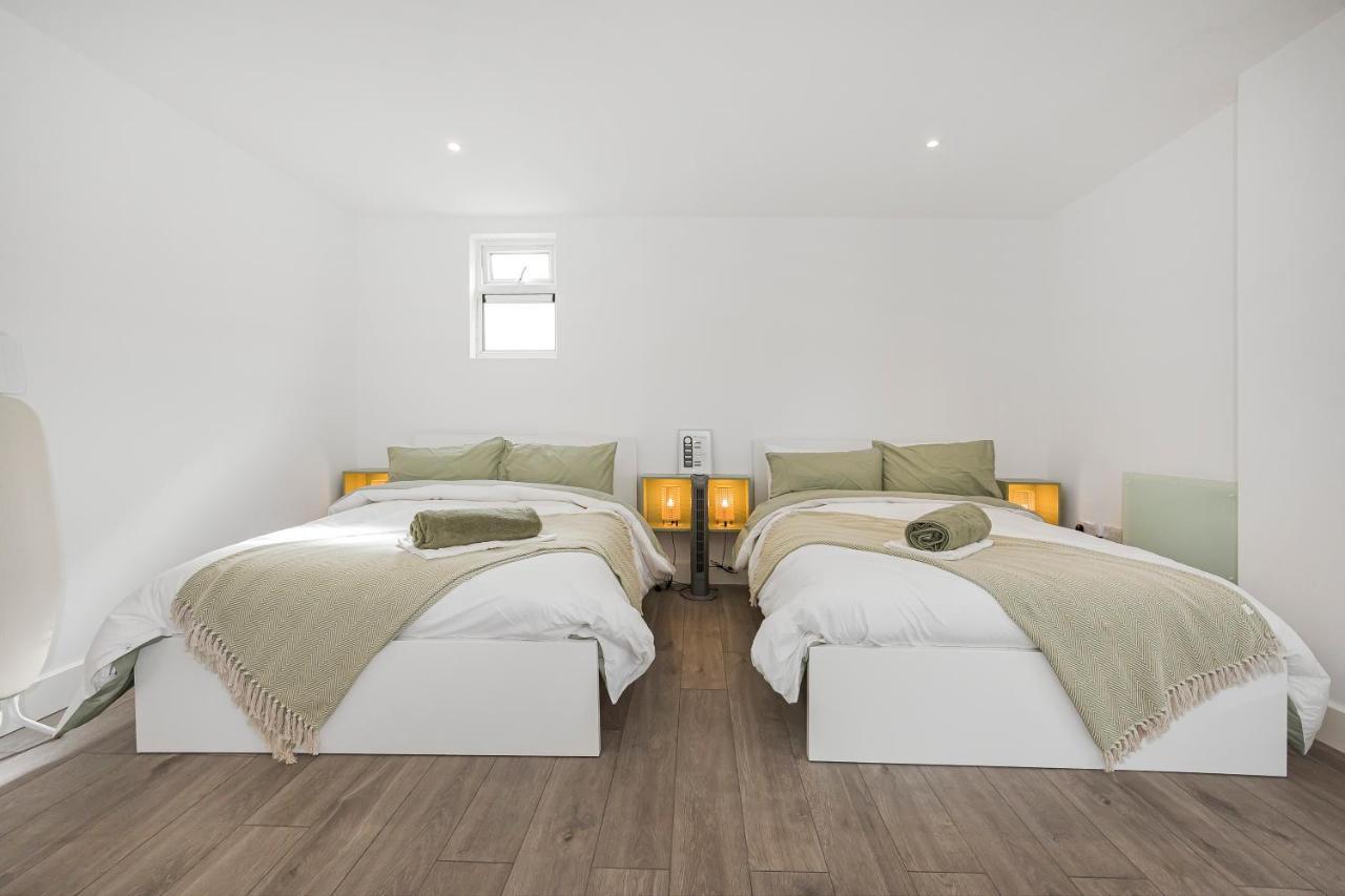 Apartamento London Haven At Rutland House Ilford Exterior foto