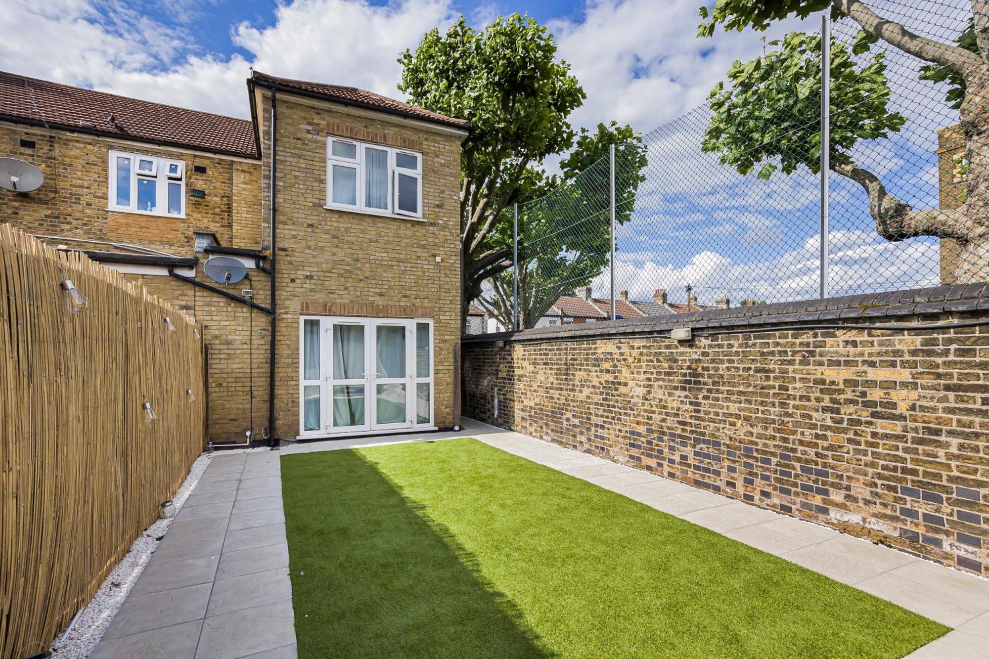 Apartamento London Haven At Rutland House Ilford Exterior foto